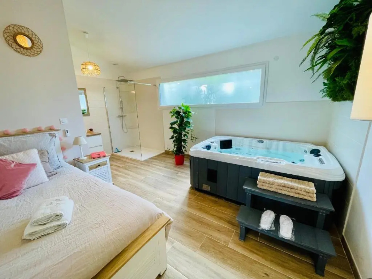 Les Jardins du Castelas by Perier-Provence