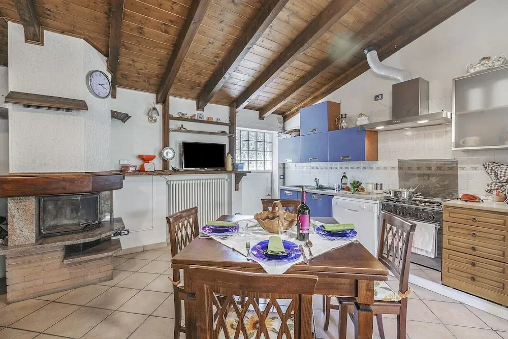 La Maison Dans Le Jardin