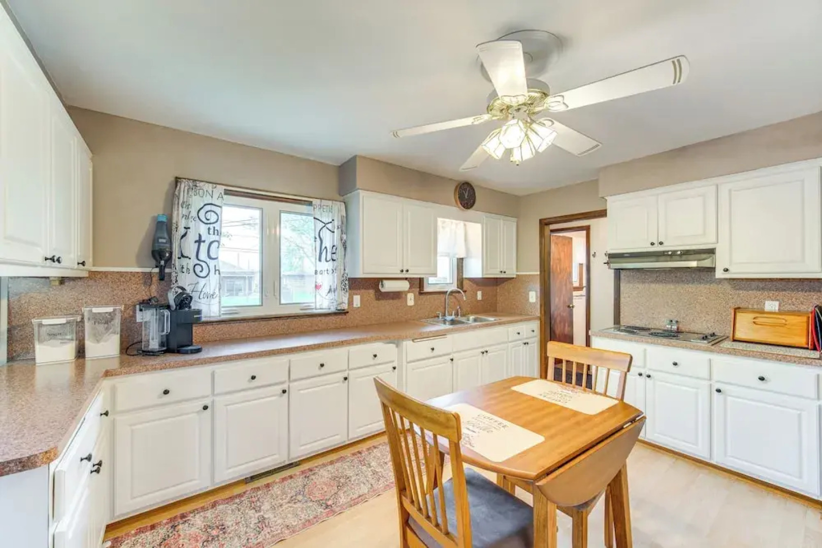 8 Mi to Cleveland: Family Home w/ Fenced Backyard!