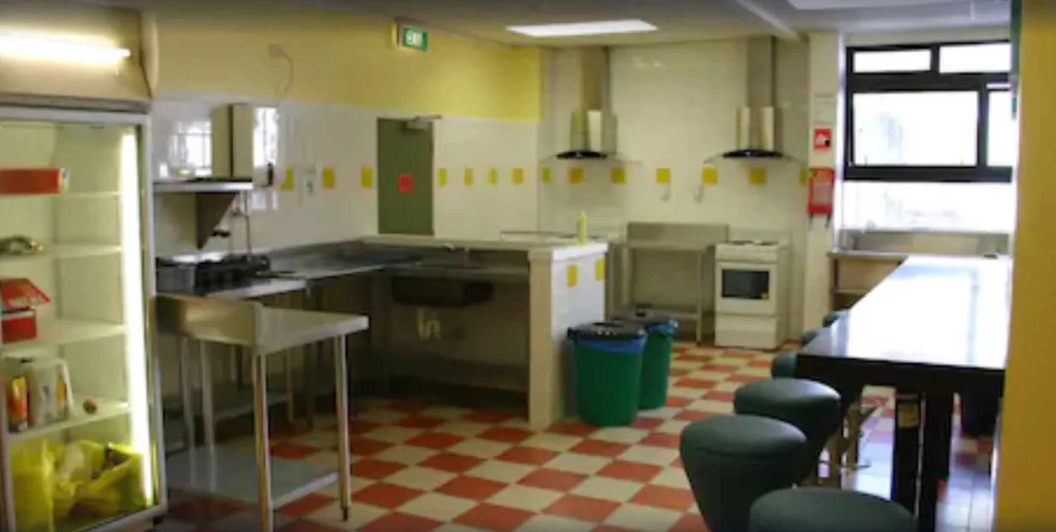 Silverfern Backpackers