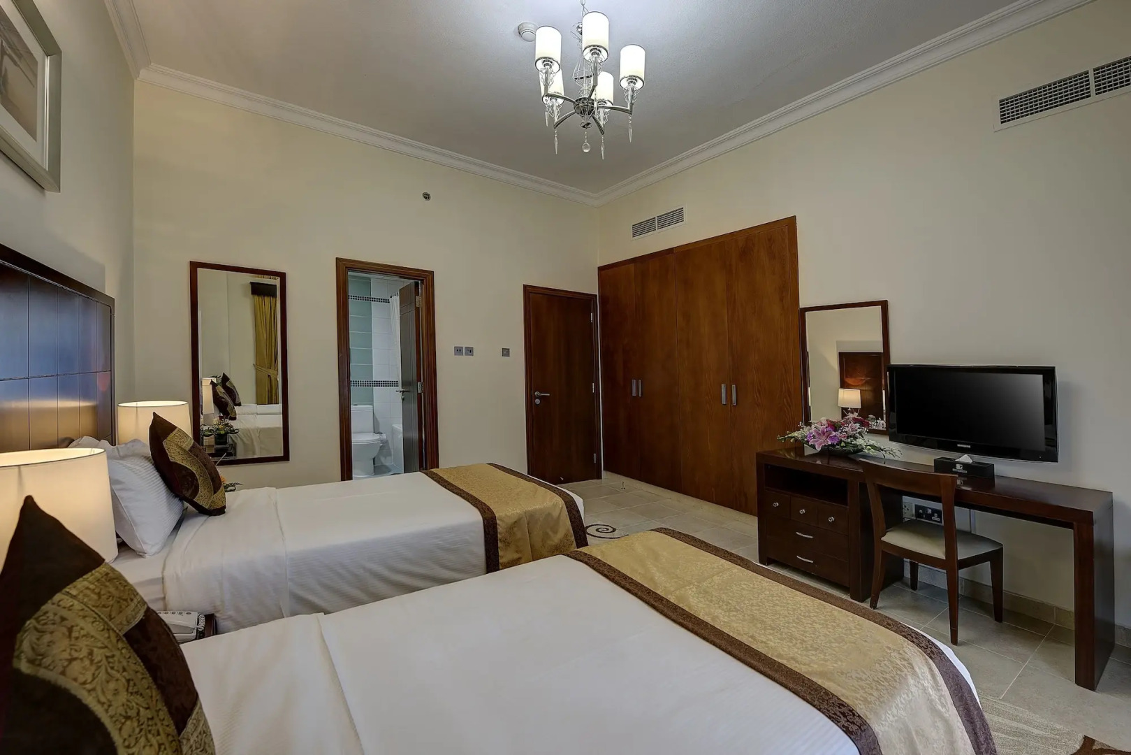 Rose Garden Hotel Apartments Barsha