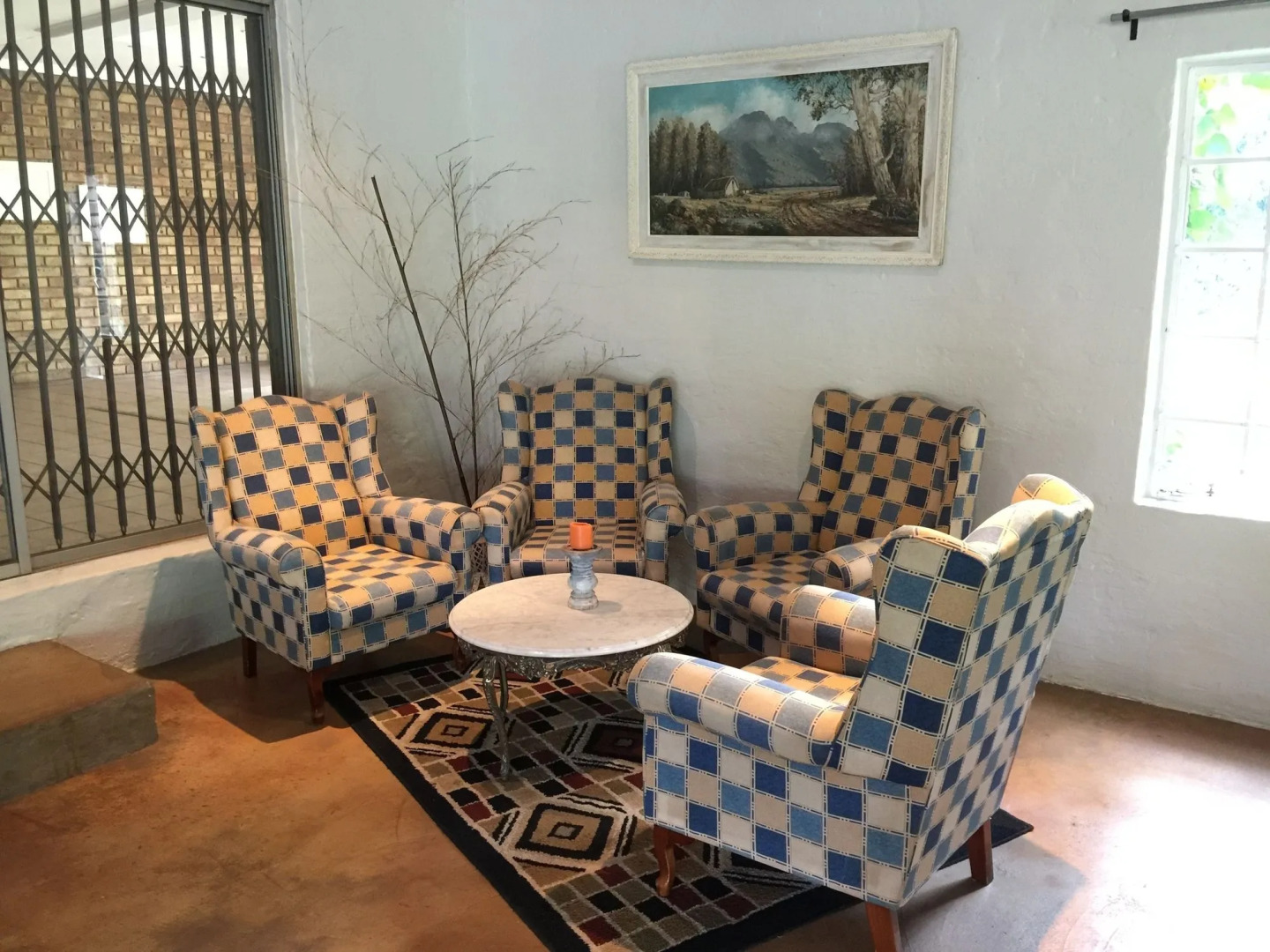 Airport Bird & Game Lodge