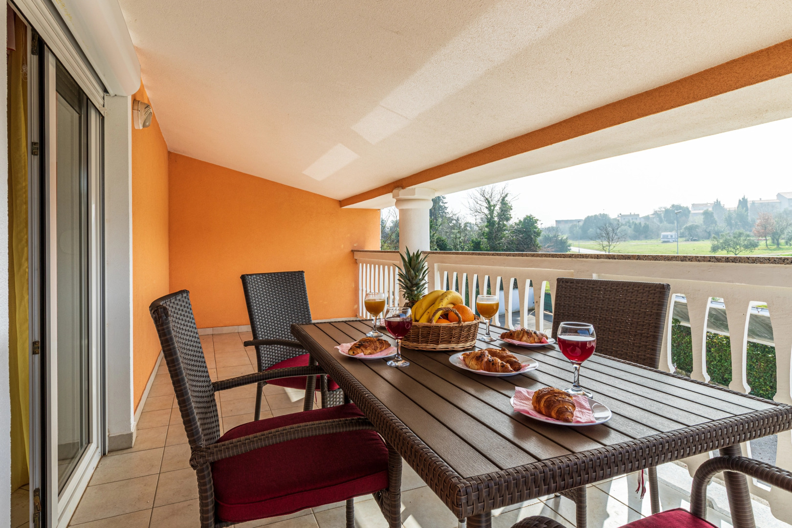 Pool Apartment Suzi 12