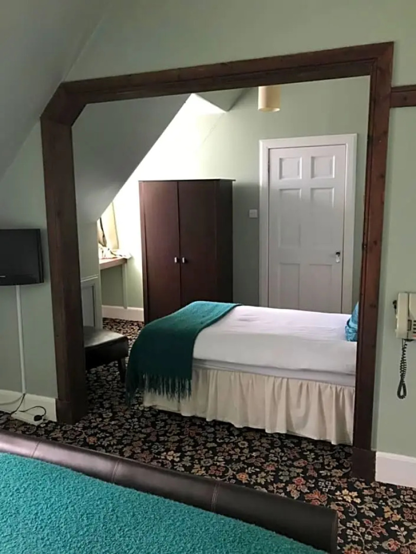 Crown and Anchor Inn