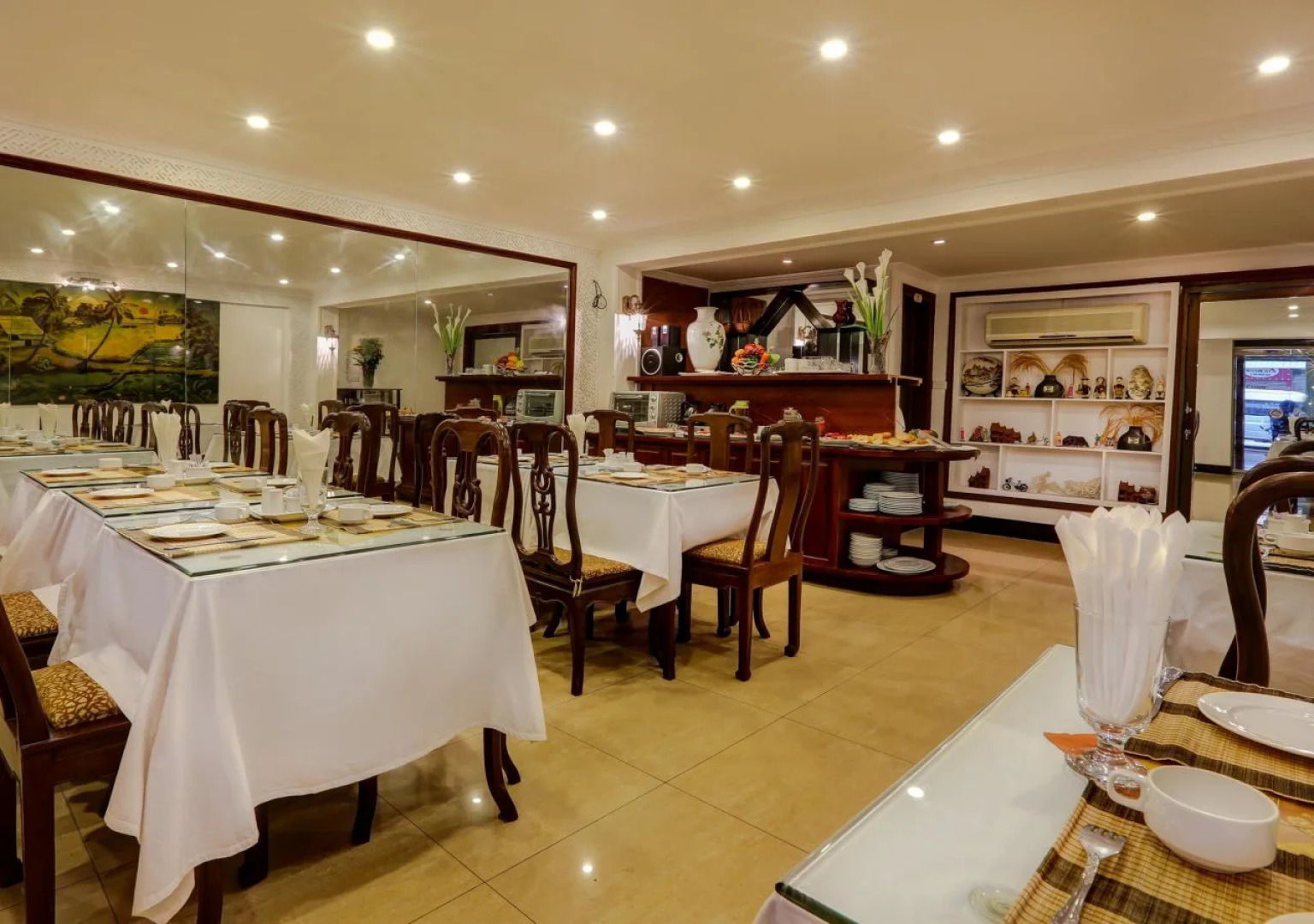 Hanoi Little Town Hotel