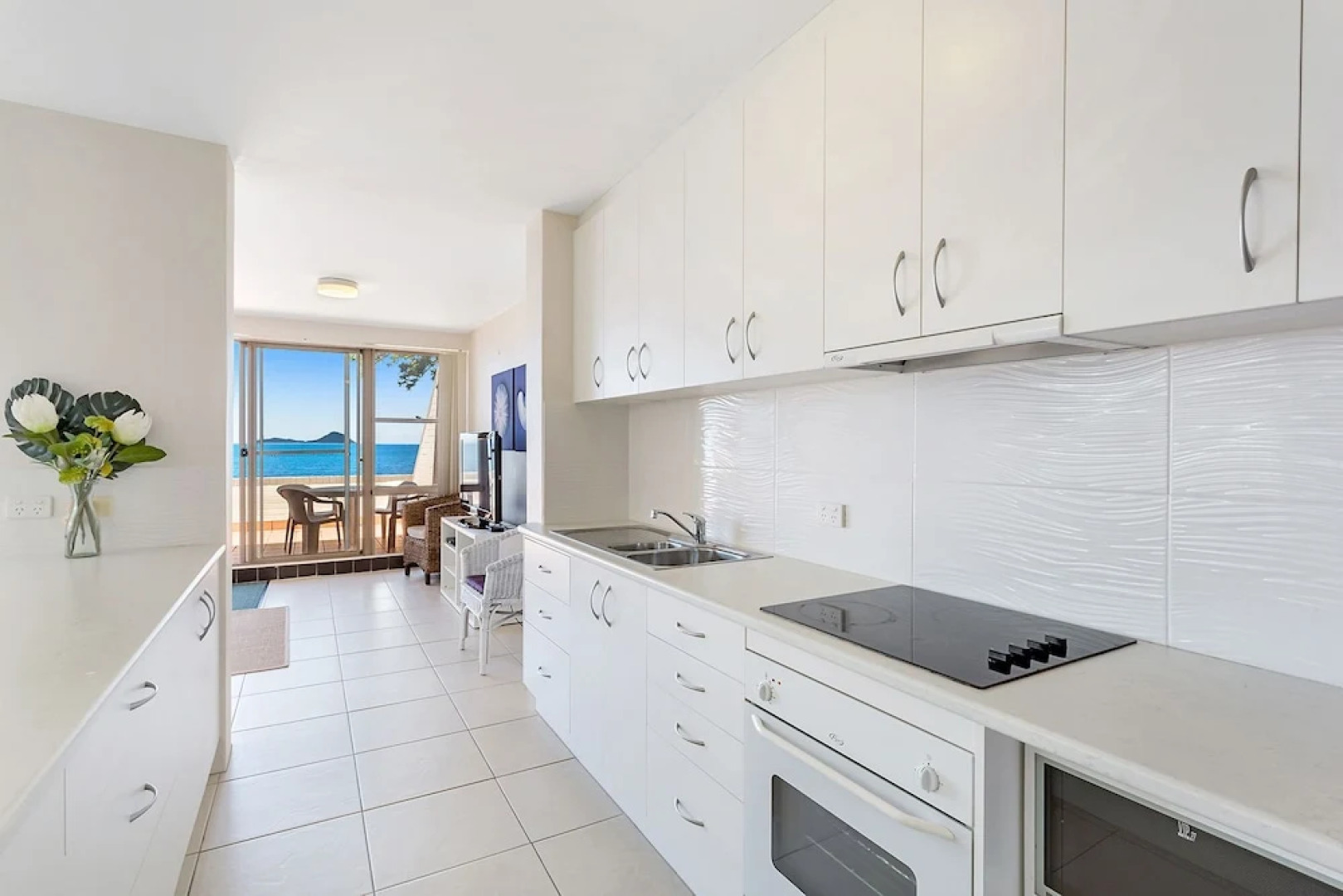 5 'Casuarina's ' 33 Soldiers Point Road - superb waterfront unit