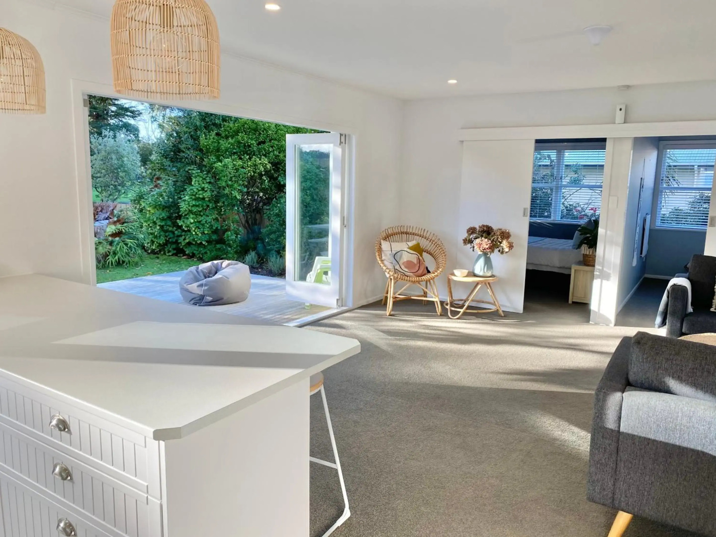 Magnolia Cottage - Kuaotunu Holiday Home