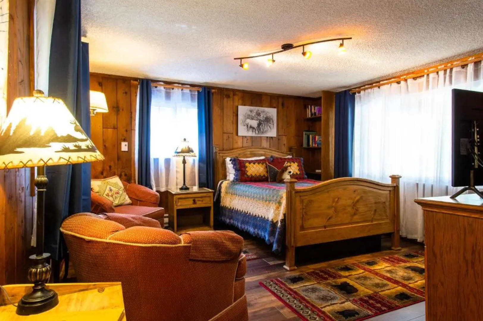 Alpen Way Chalet Mountain Lodge