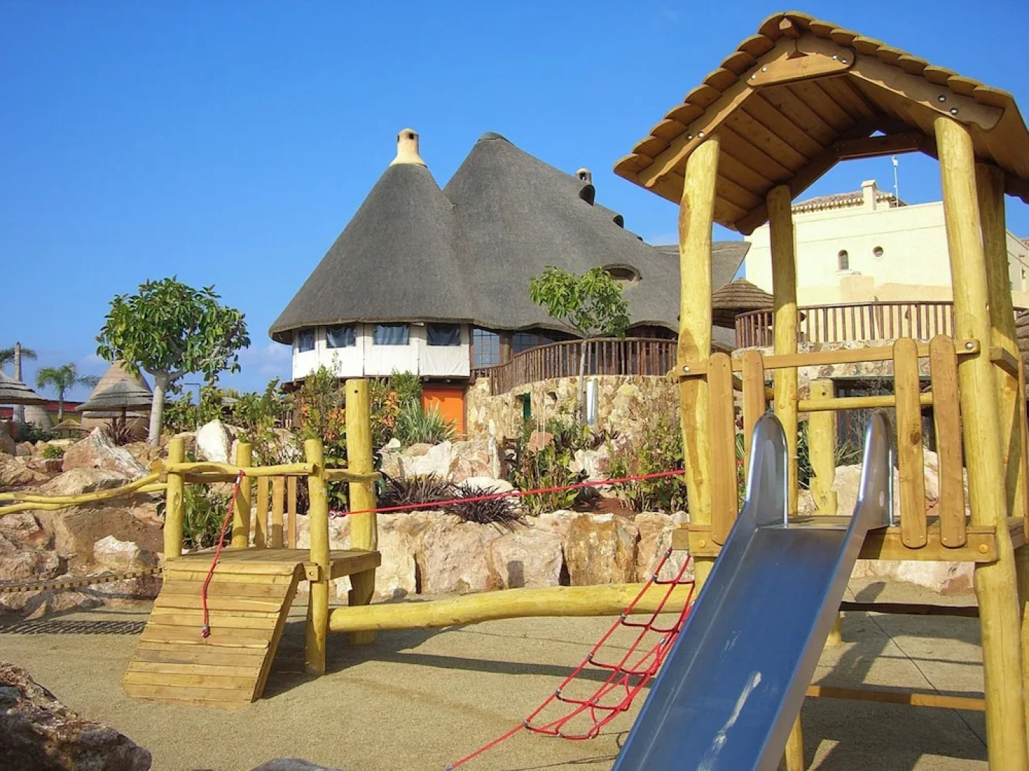 The Lodge - Desert Springs