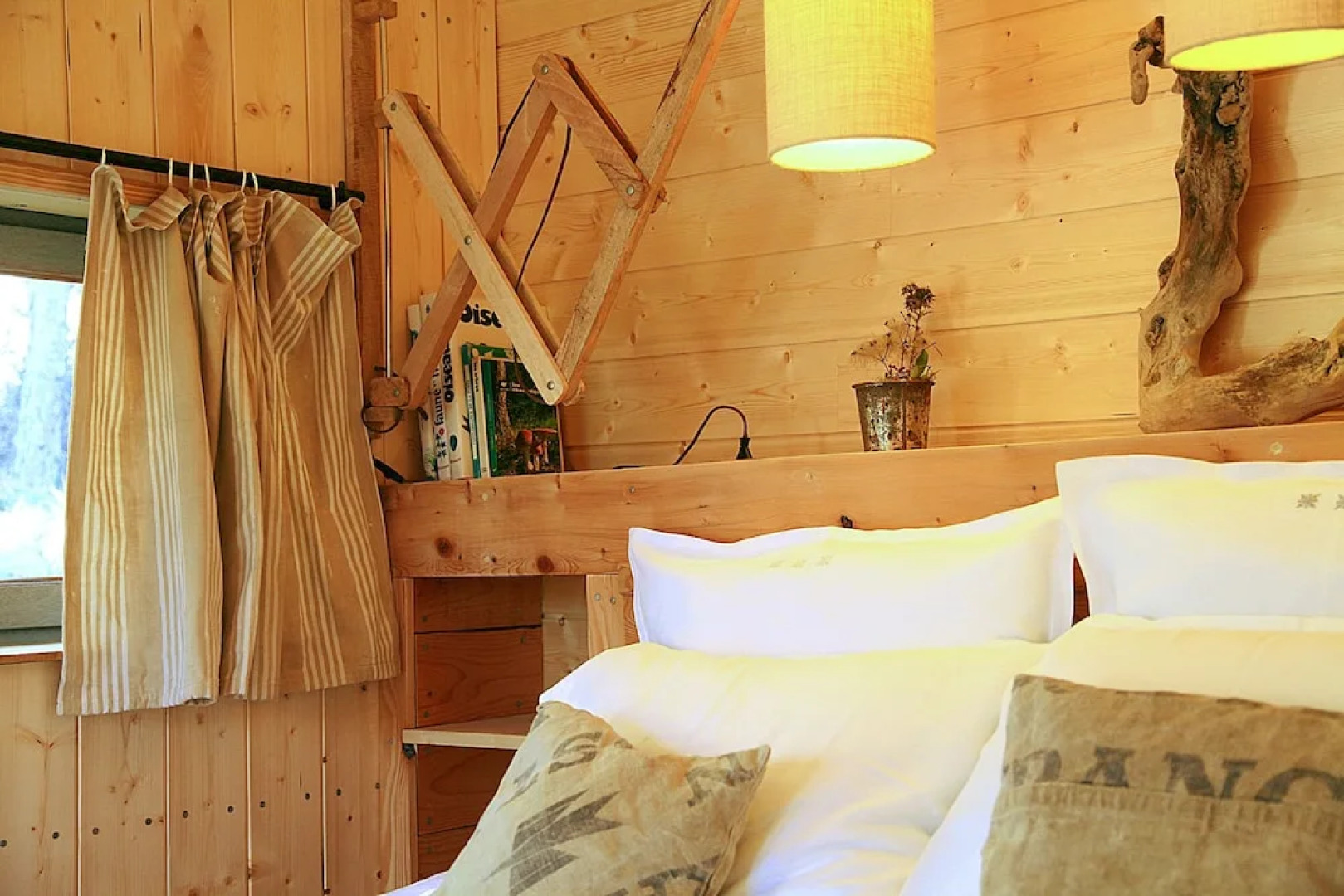 Terre des Baronnies. Cabanes