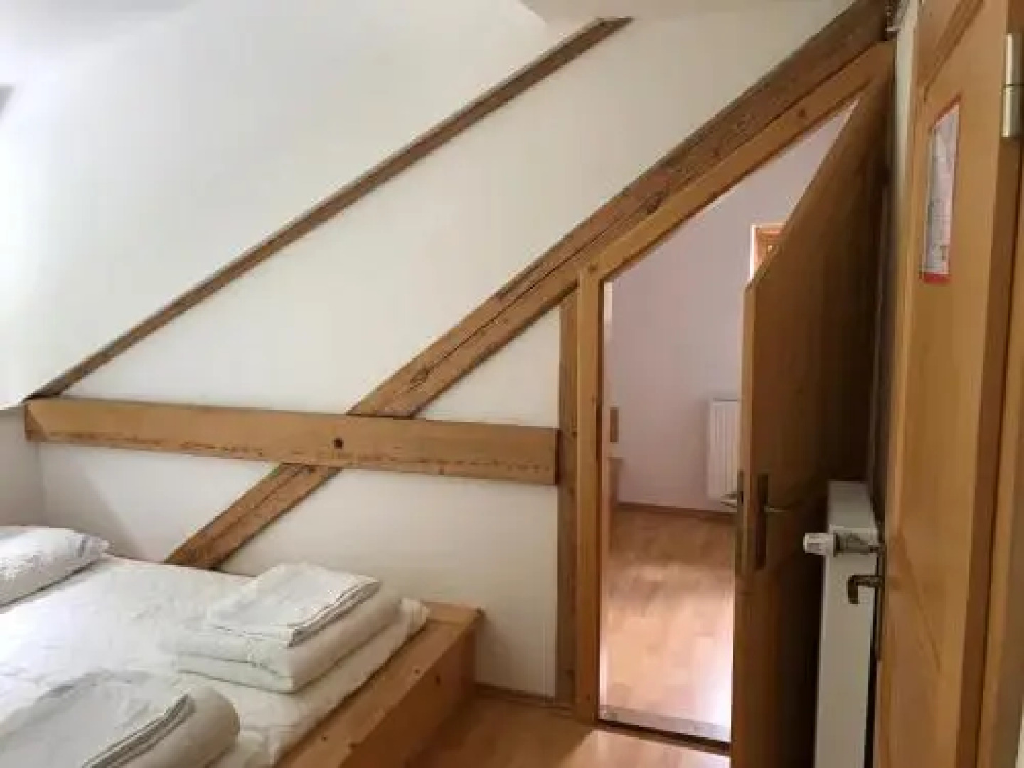 Valvasorjev dom pod Stolom