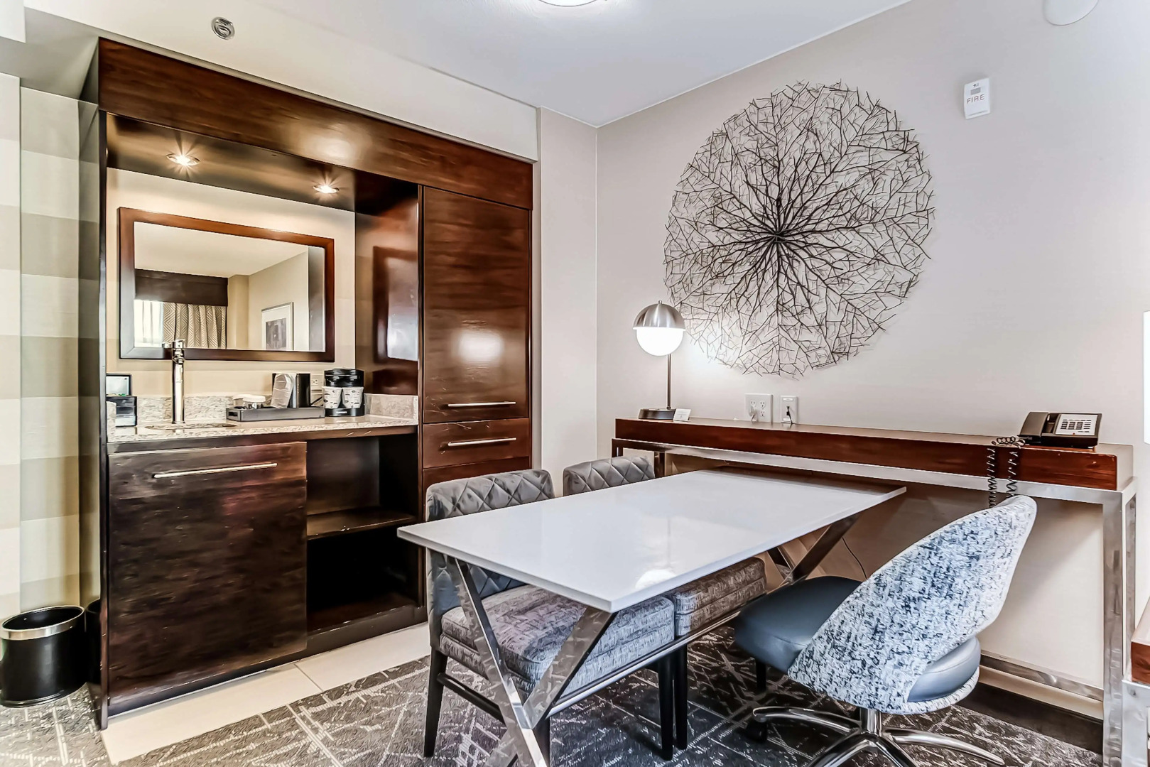 Embassy Suites Atlanta - Kennesaw Town Center