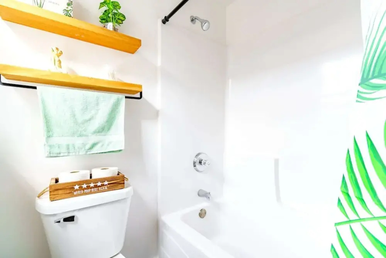 Prime Location Clean Top Rated Free Parking