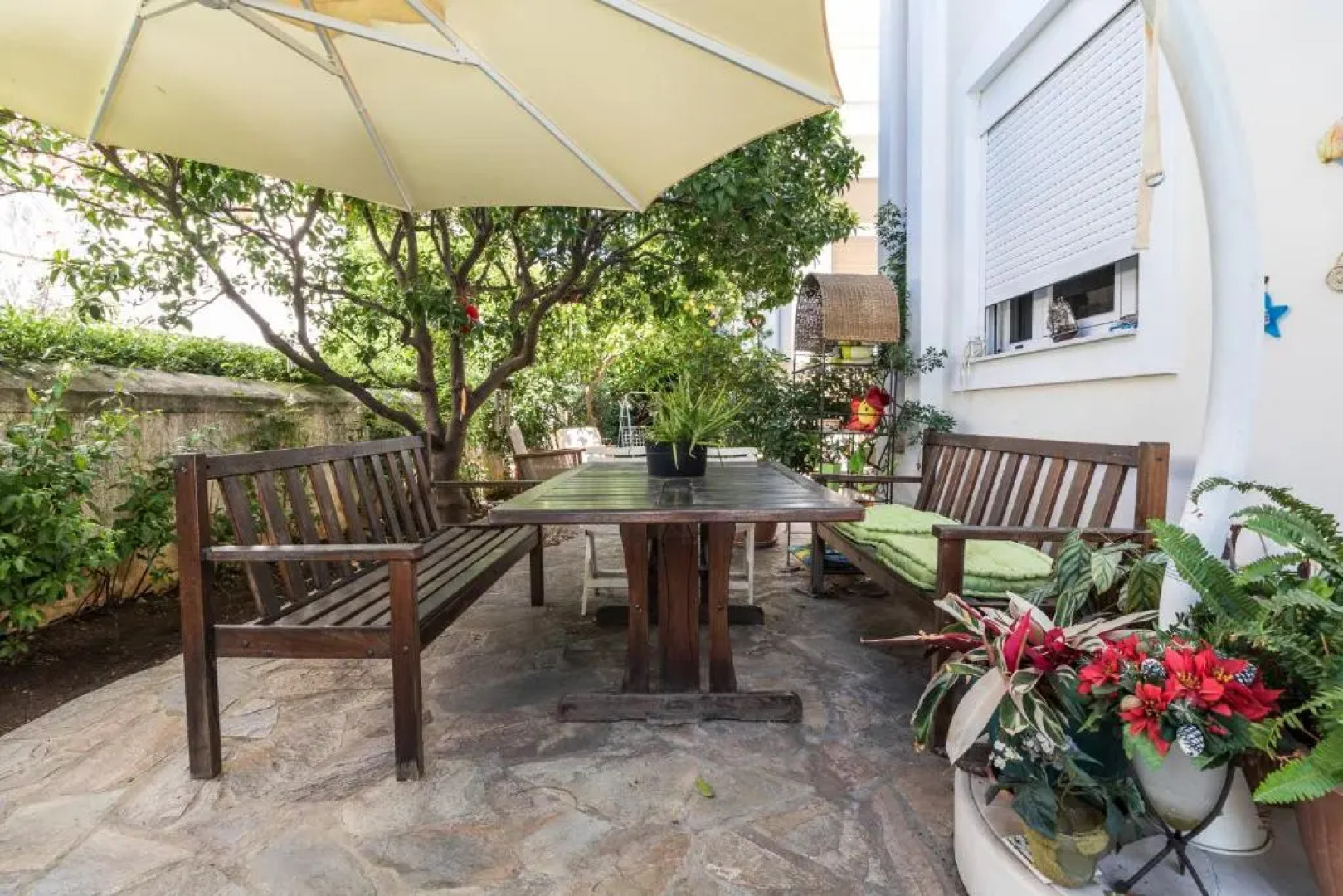 4 bdr Villa with Private Pool in Glyfada