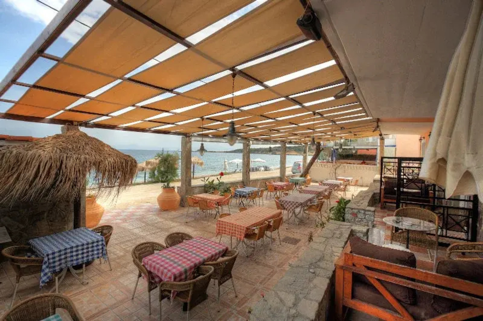 9 Musses Hotel Apartments & Studios