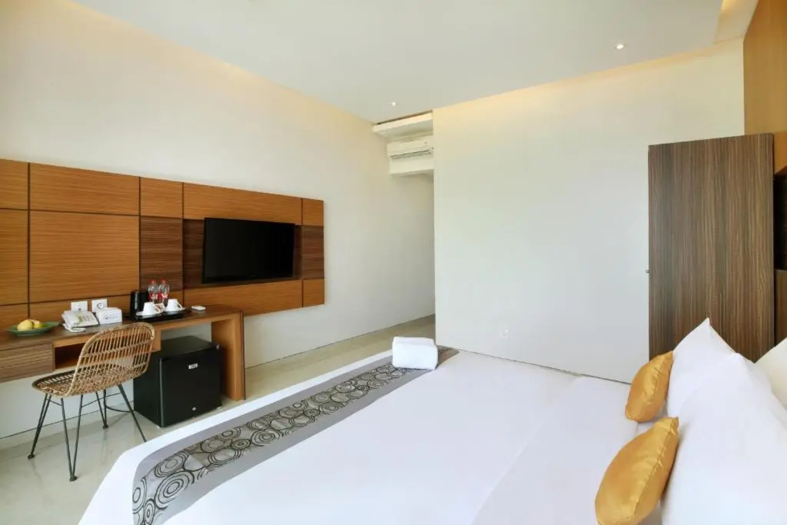 Royal Ocean View Beach Resort