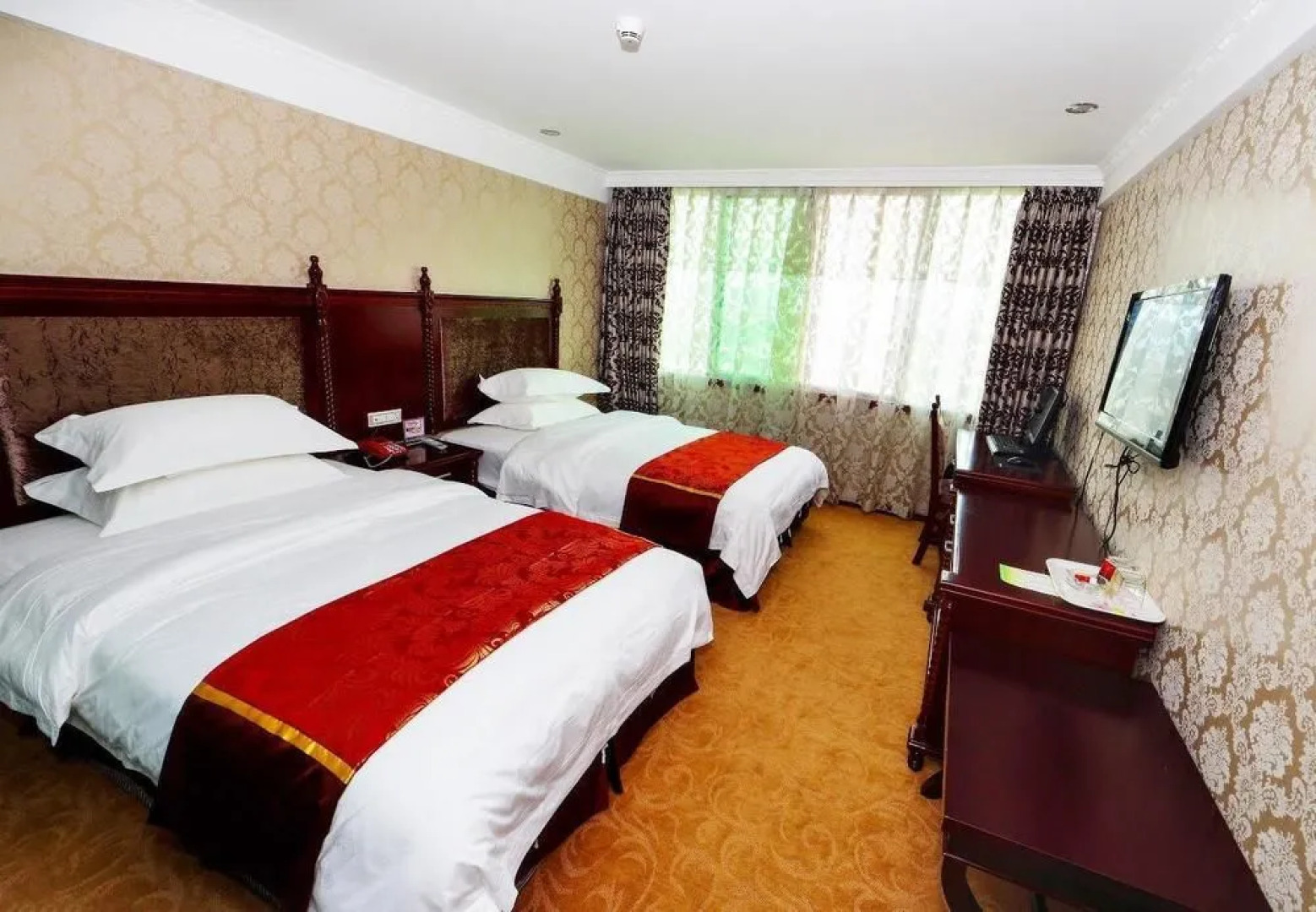 Century Sunshine Hotel