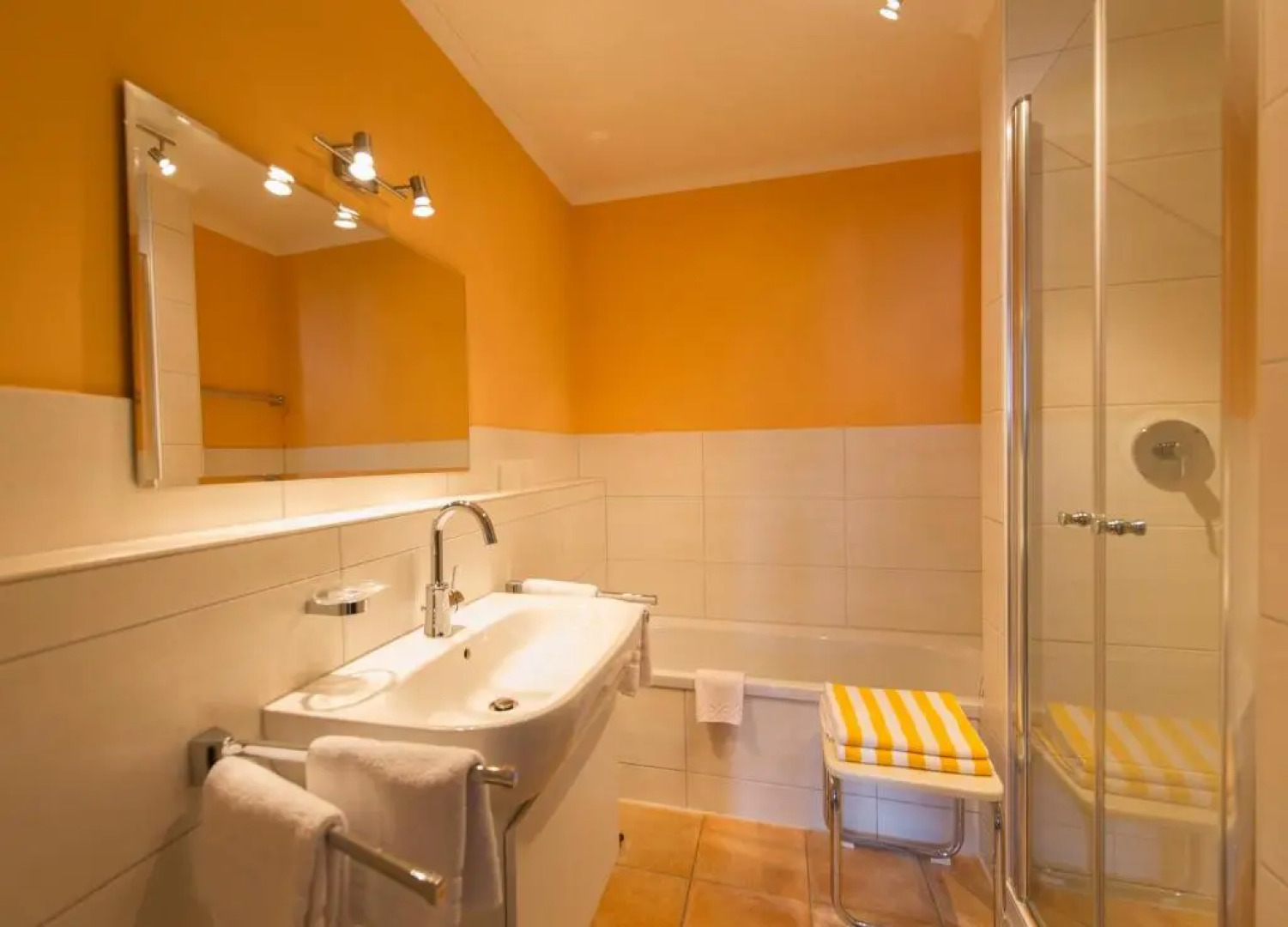 Ferienwohnungen Worz