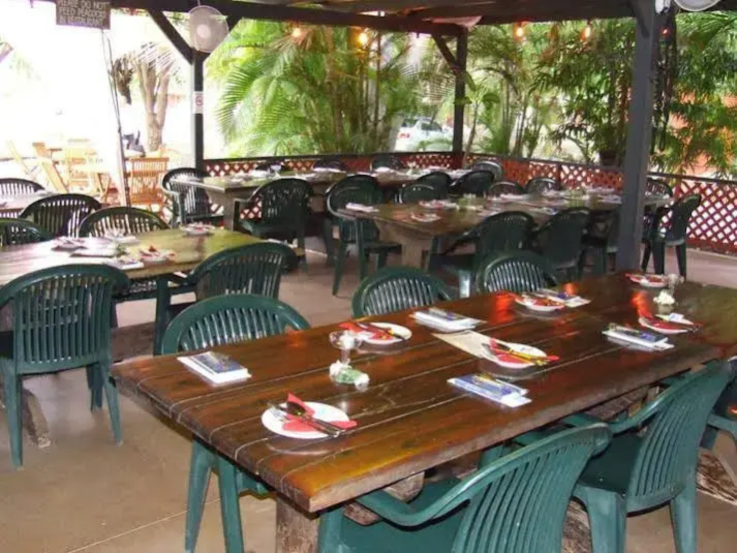 Territory Manor Motel & Caravan Park