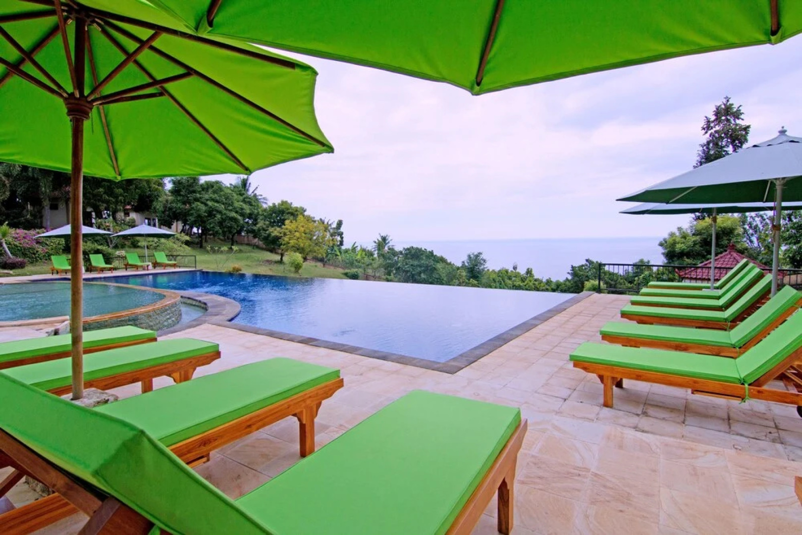 ZEN Rooms Air Terjun Sing - Sing