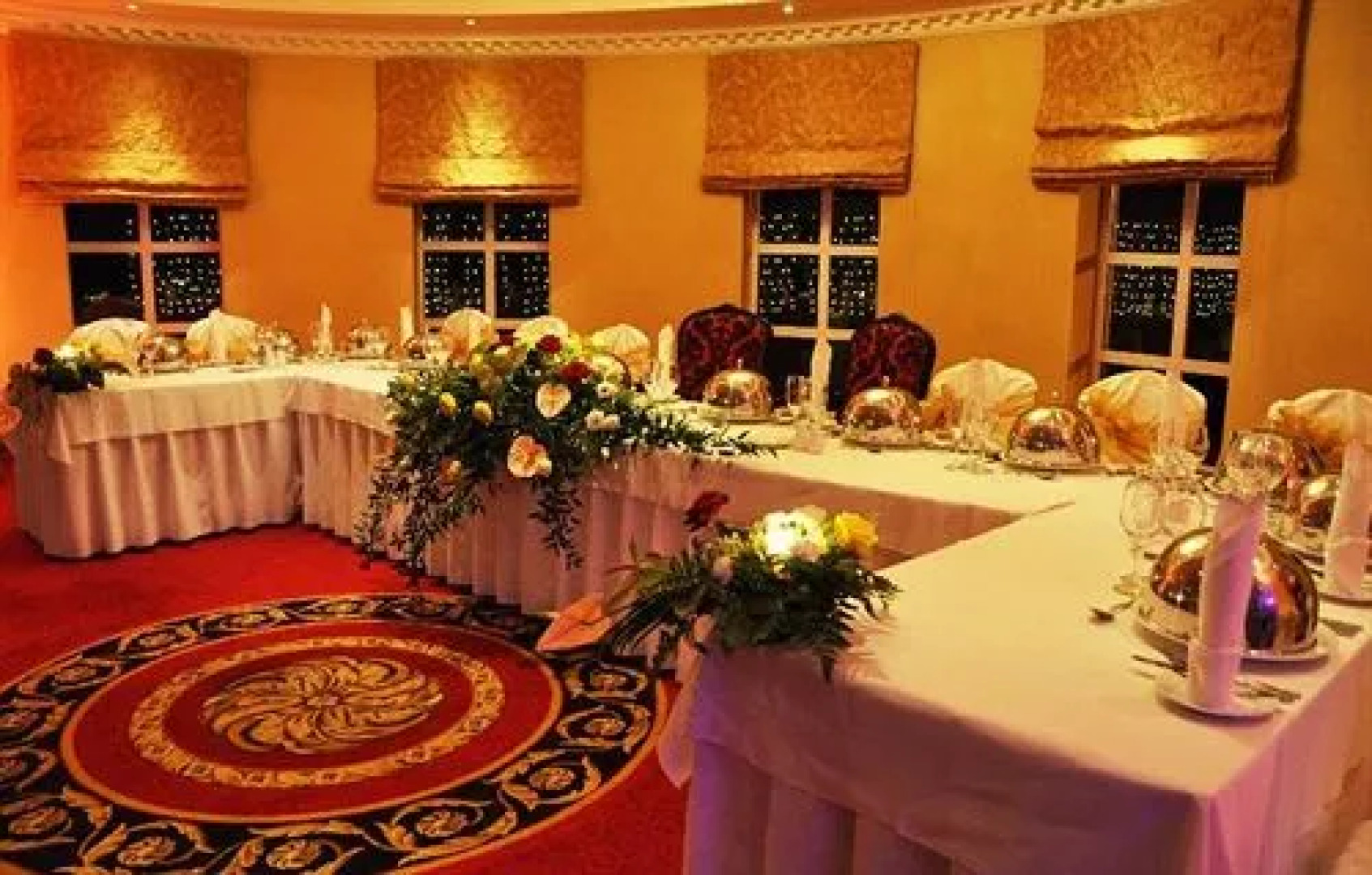 Cork's Vienna Woods Hotel & Villas