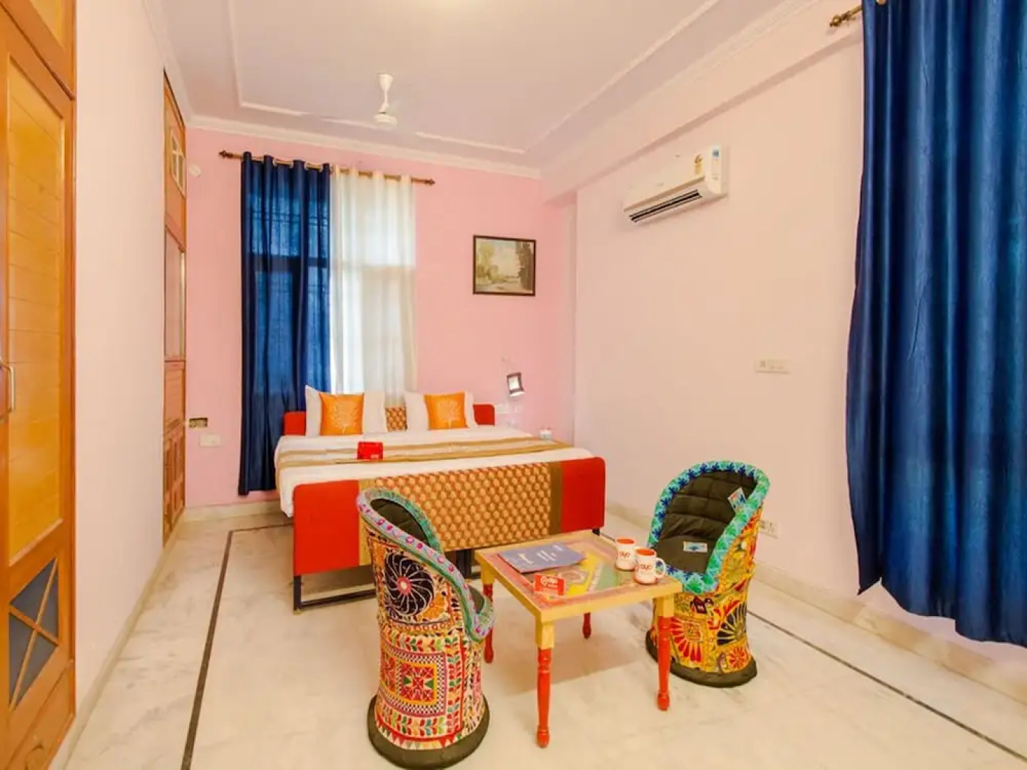 OYO 1060 Hotel Rahwaas