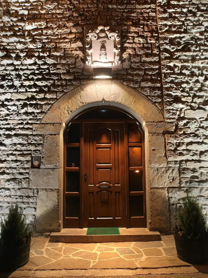 Aparta-Hotel Puertolas