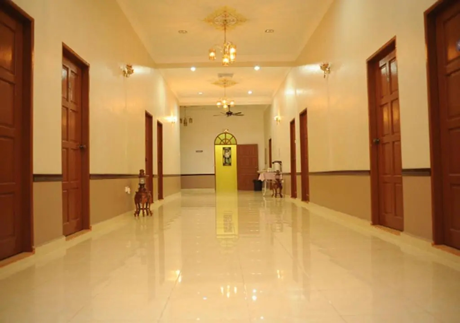 Hotel Anggerik Impian