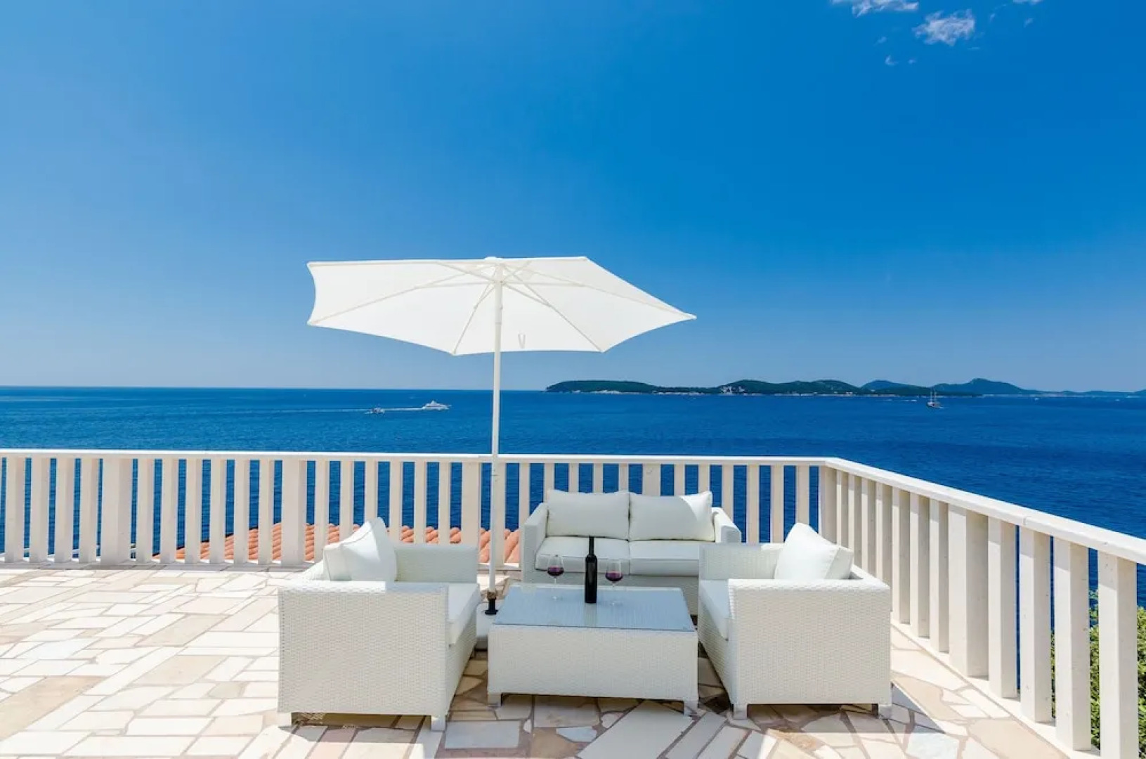 Sun & Sea Apartments