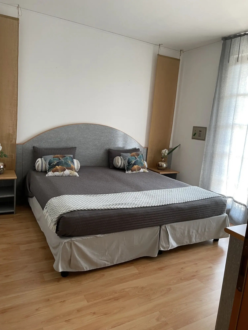 Alexandra Stay Residence