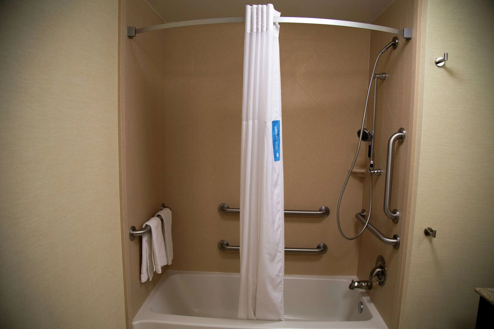 Hampton Inn & Suites Sharon, PA