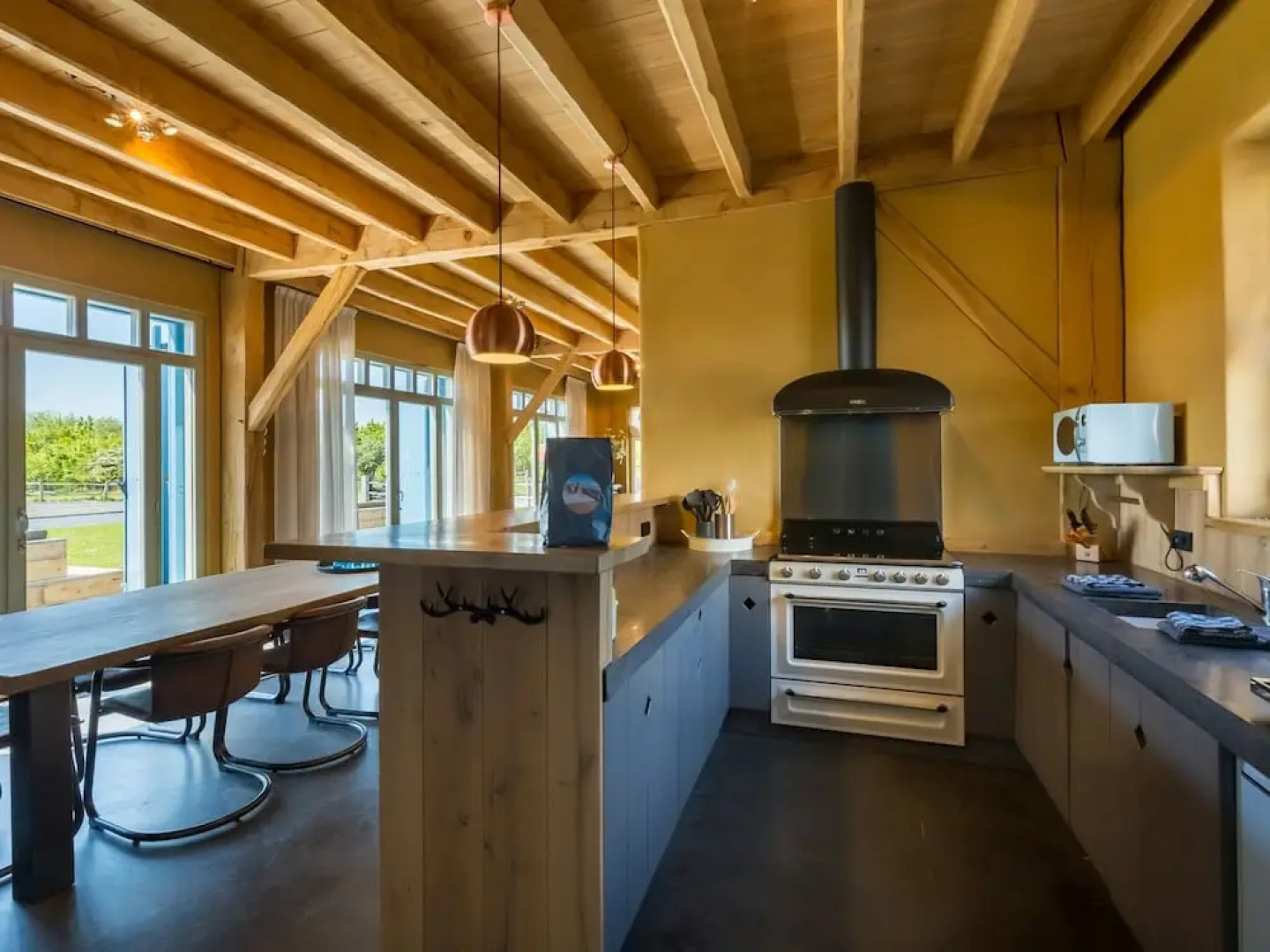 Luxurious Holiday Home in Zoutelande near Sea