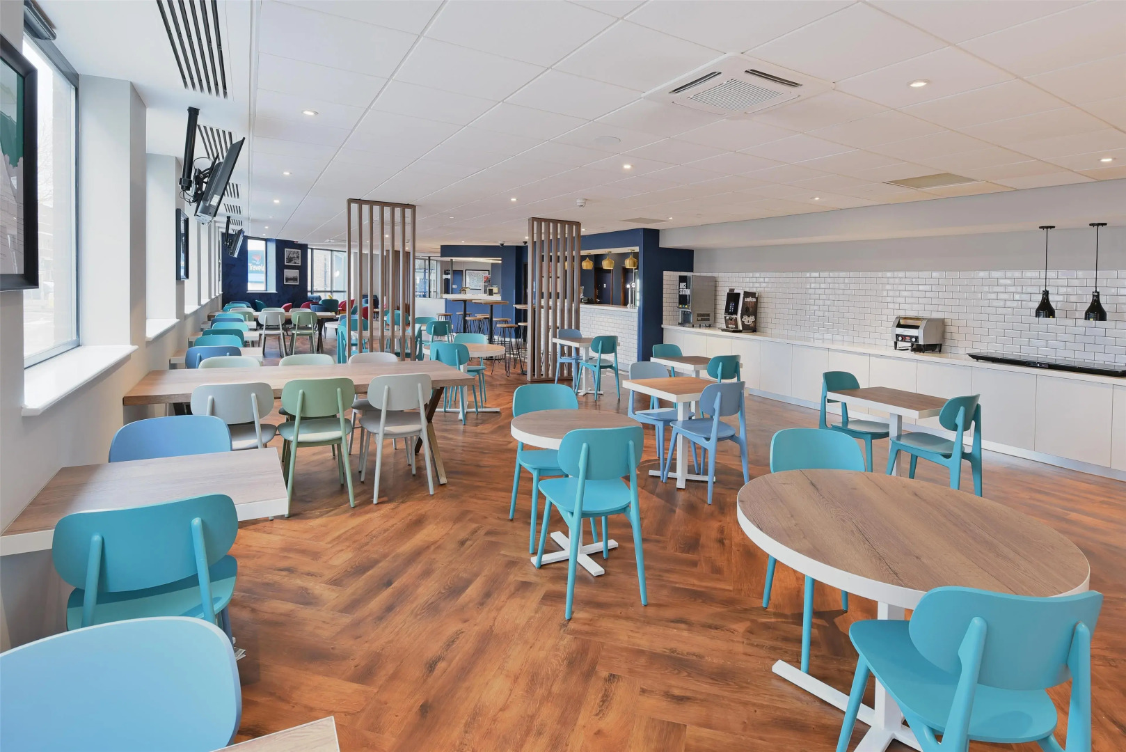 Travelodge Woking Central