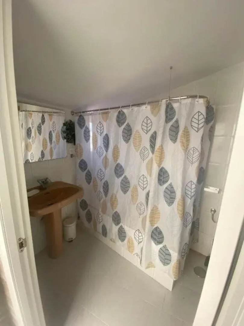 casa de pueblo con chimenea