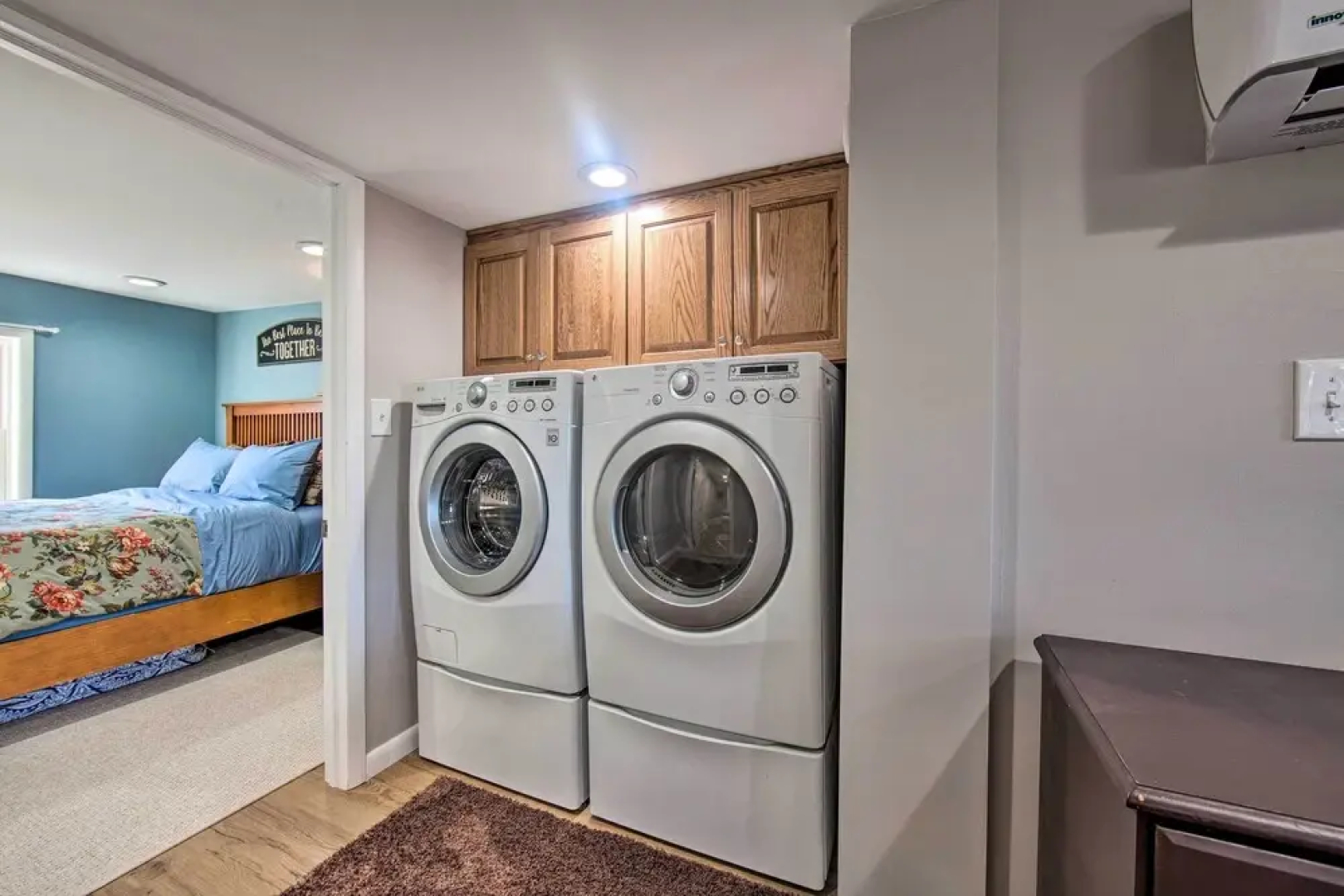 Central Hummelstown Apt: 4 Miles to Hershey Park!