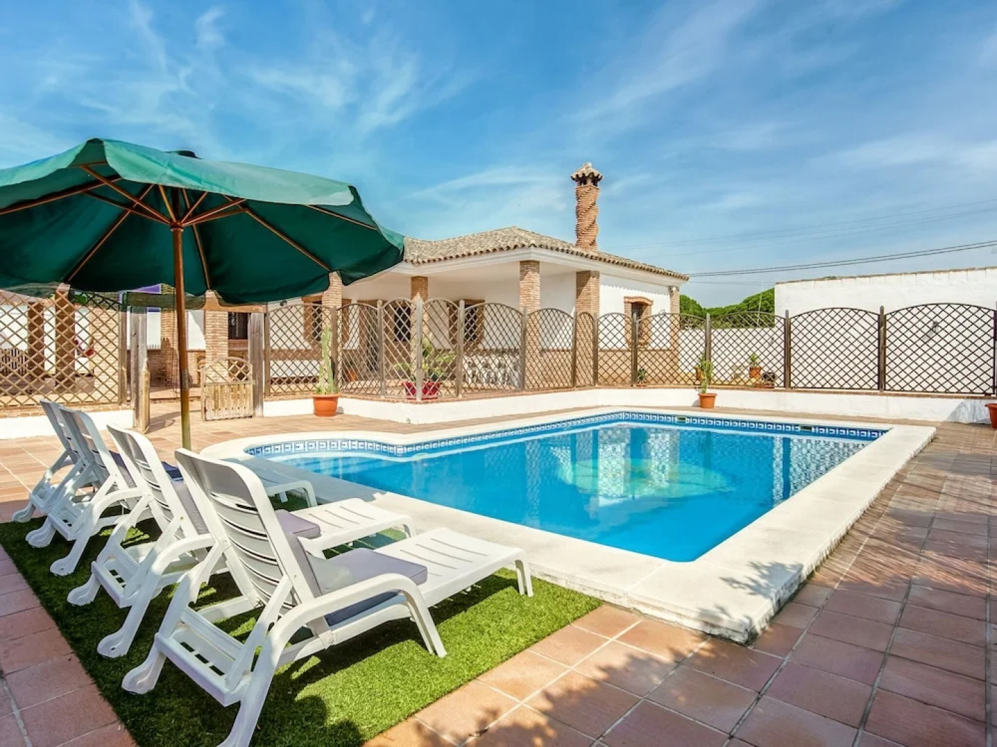 Luxurious Villa in Vejer de la Frontera With Swimming Pool