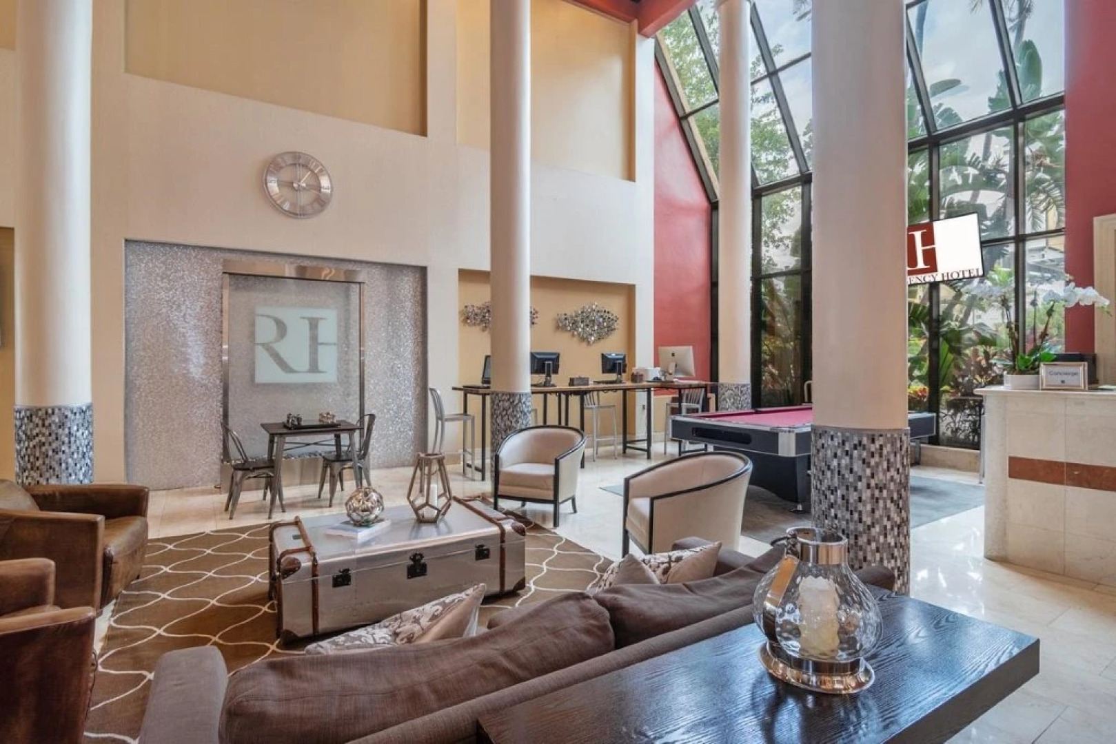 Regency Miami Airport by Sonesta