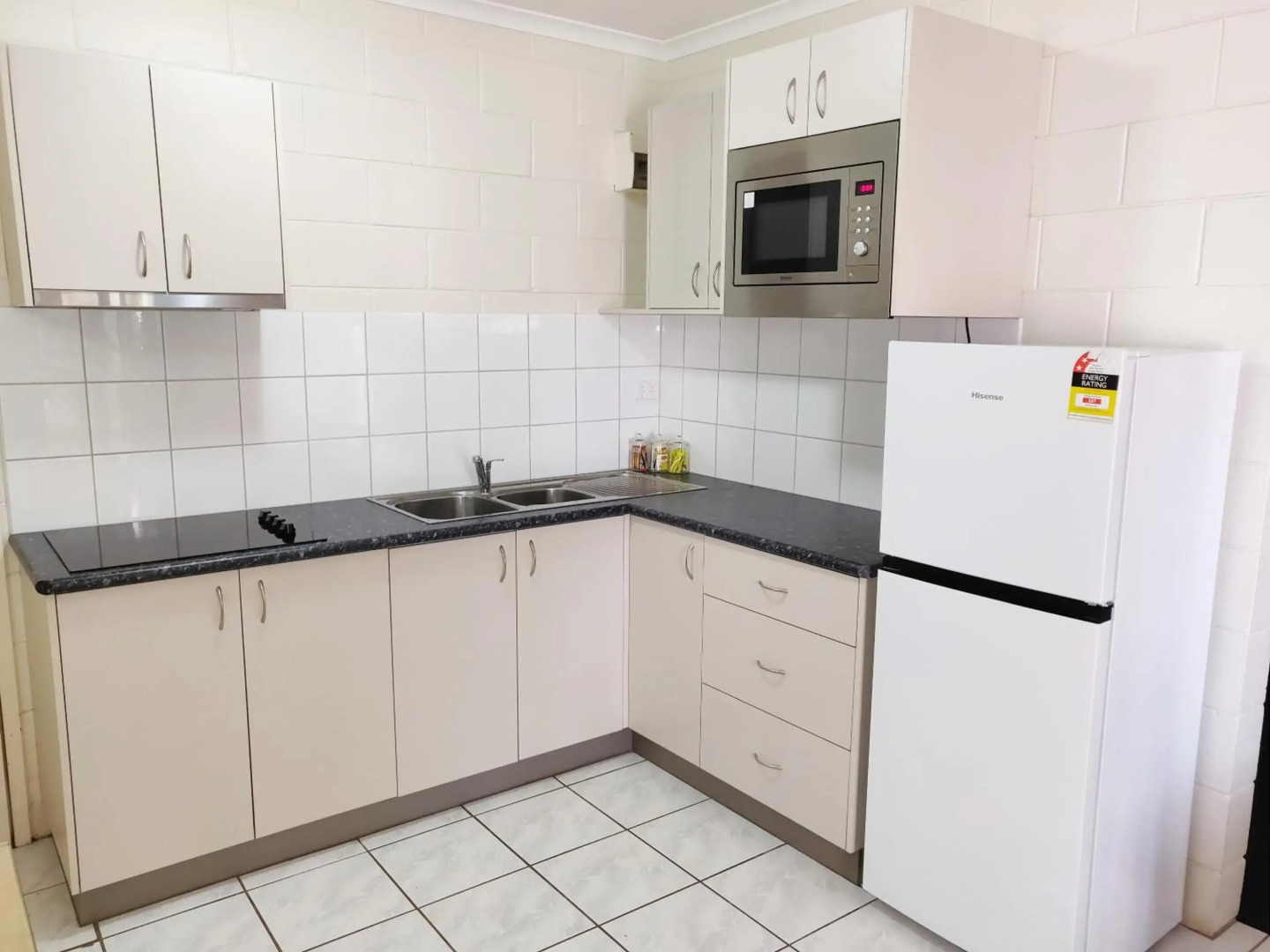 Coconut Grove Holiday Apartments