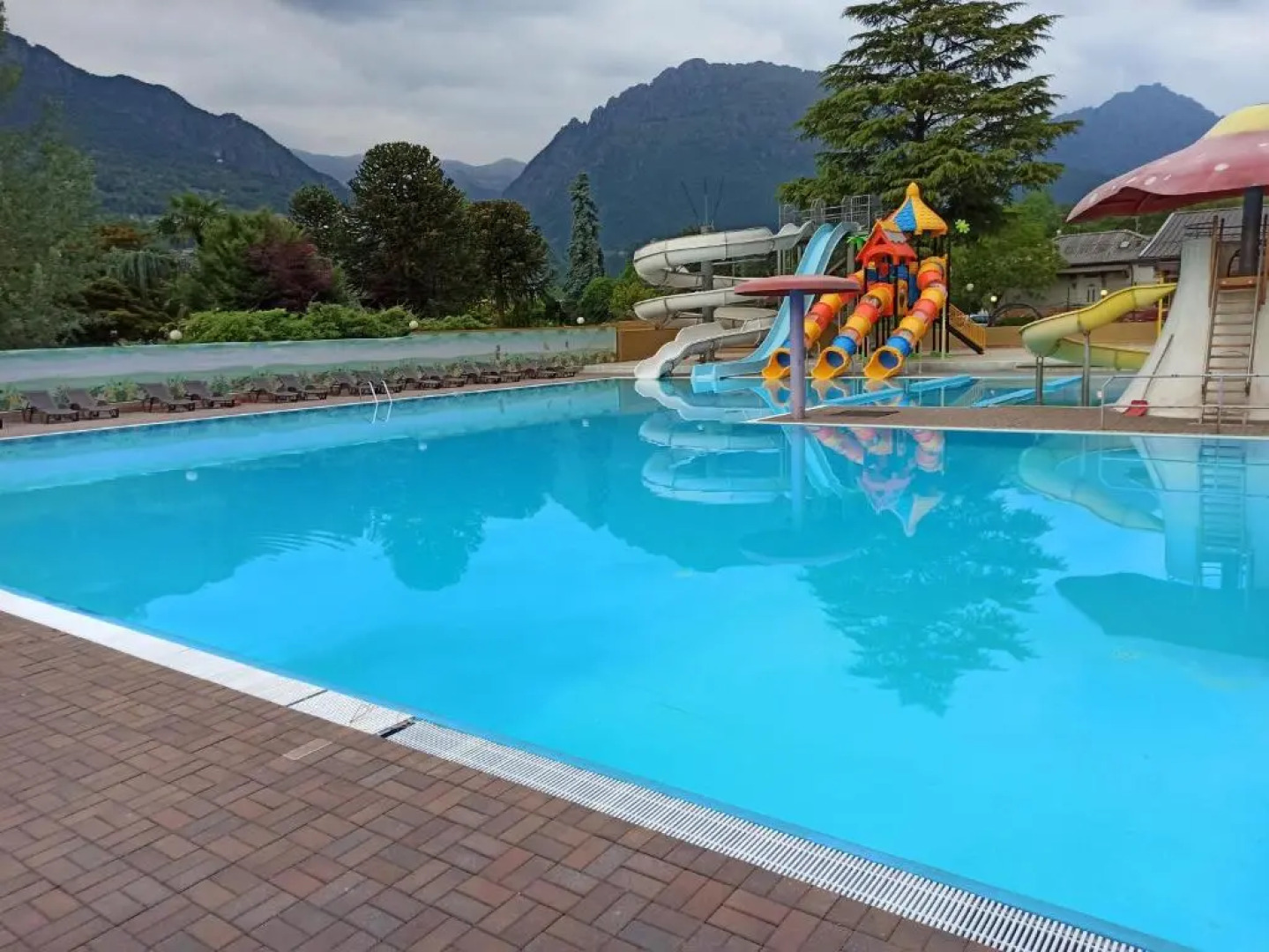 Bungalow SEAESTA RED Lago di Lugano