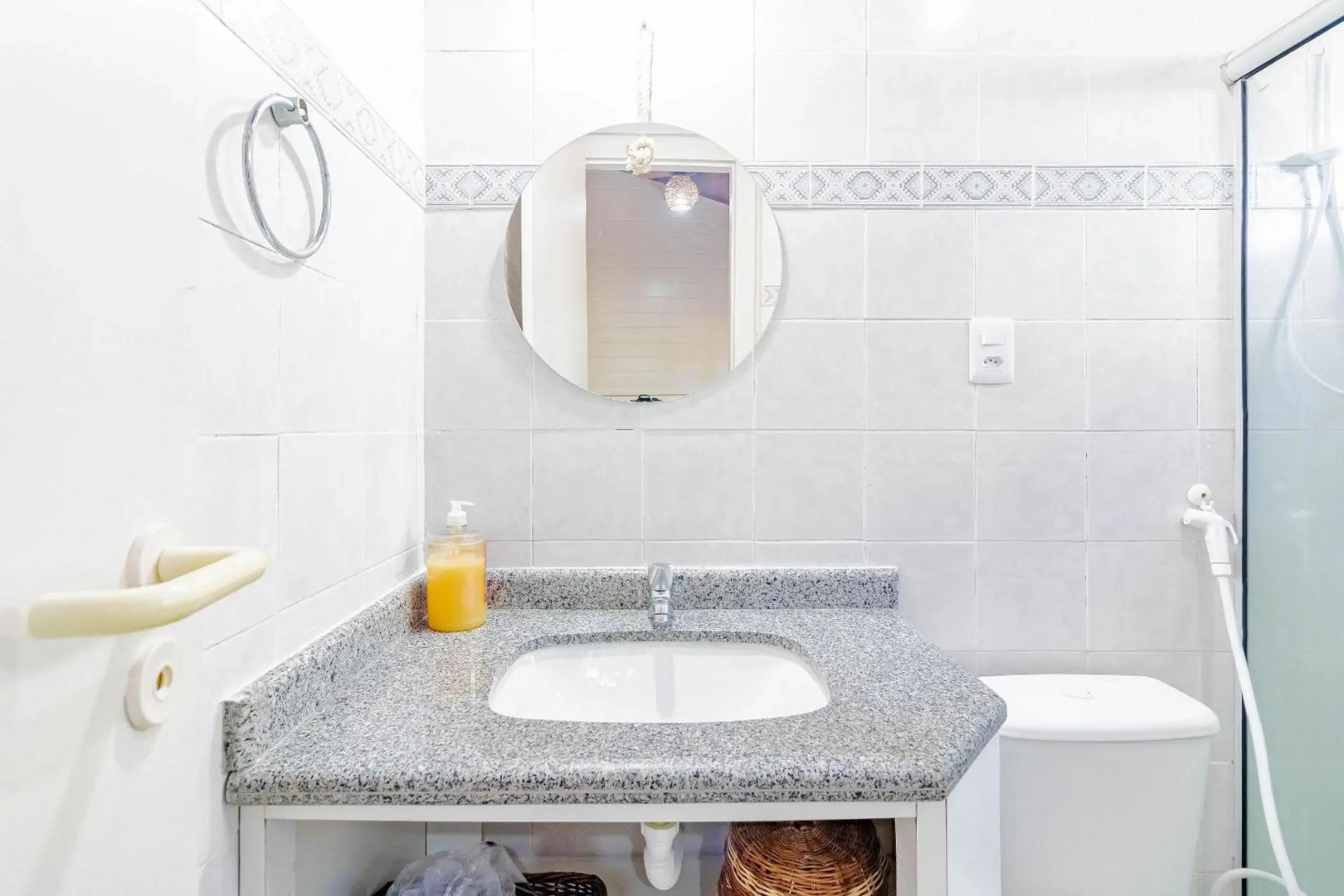 VT04 Excelente Casa 3 Quartos e Piscina