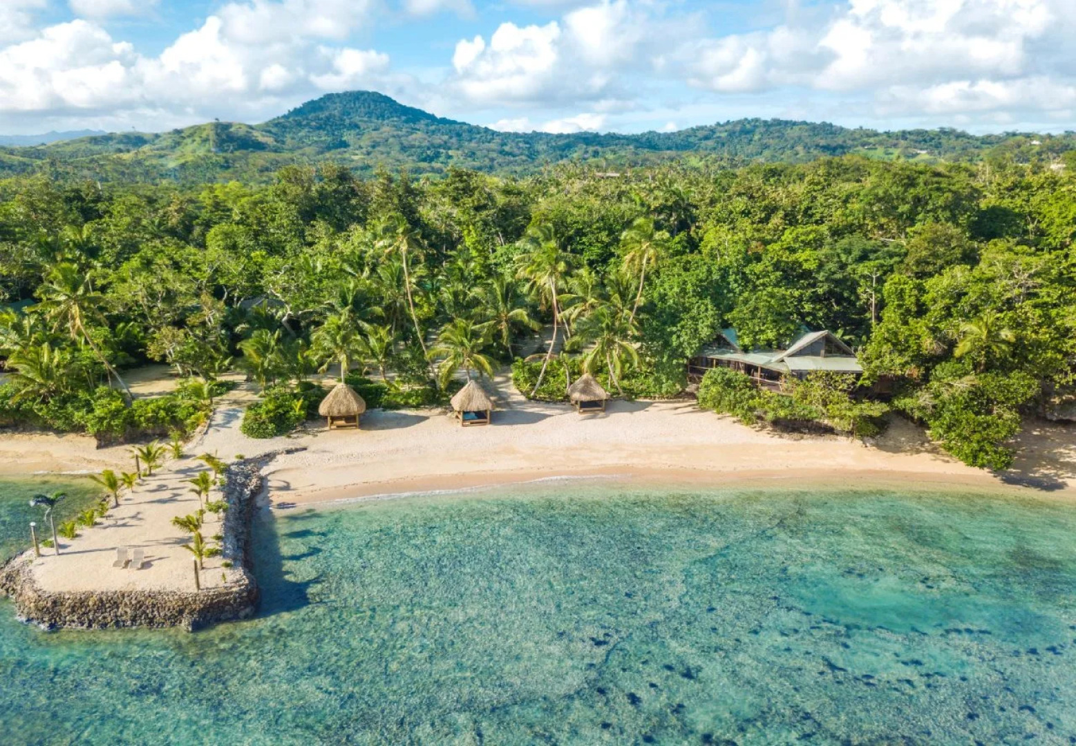 Savasi Island Resort