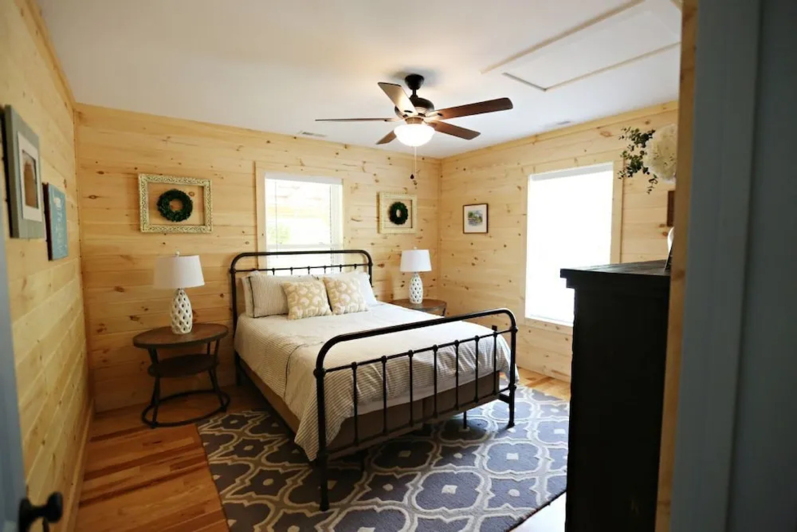 Dillingham Dacha - 2 Br Home