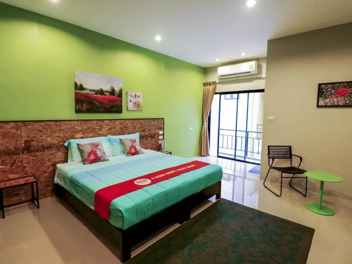 Nida Rooms Turquoise Saiyuan Naiharn