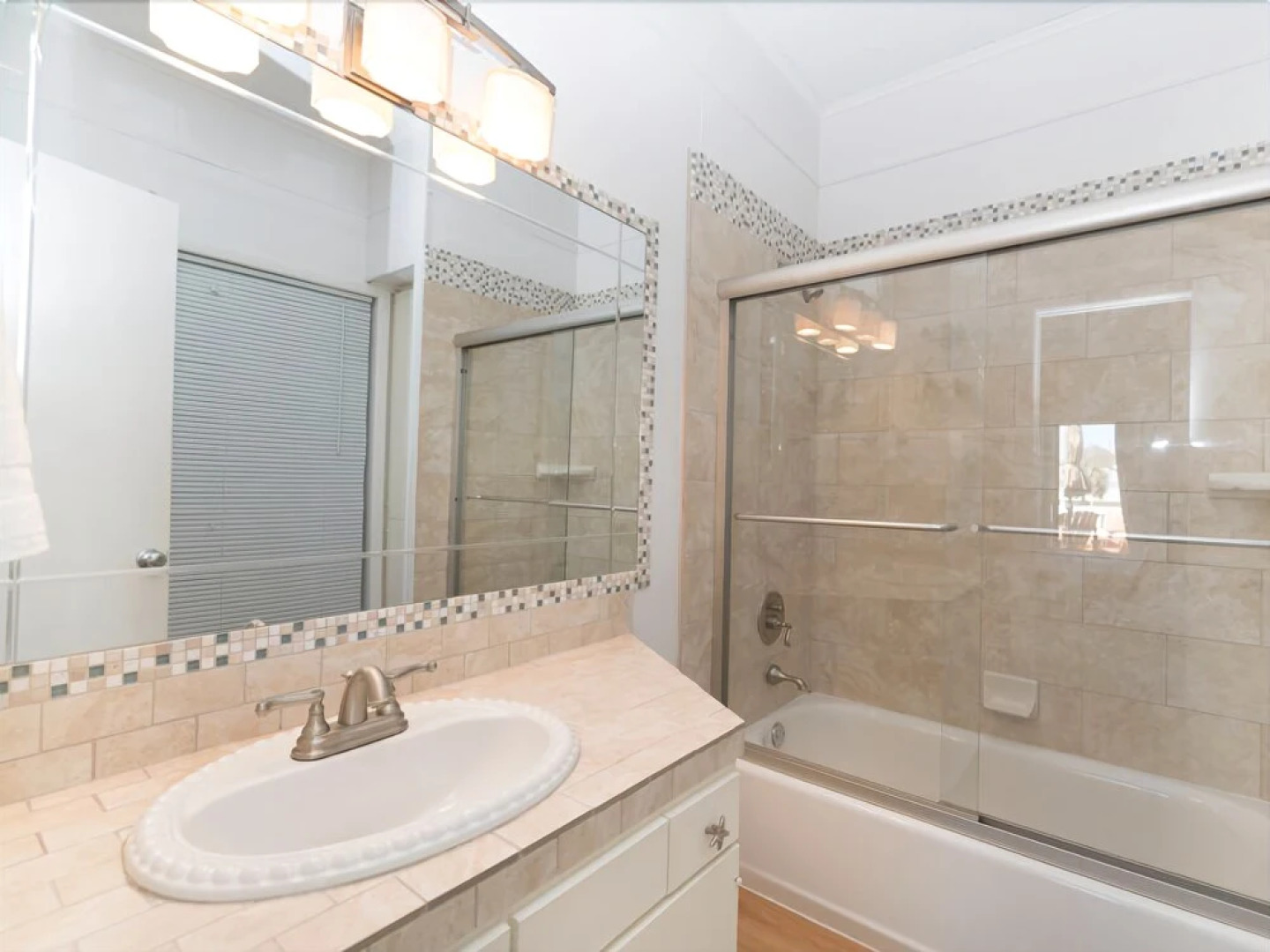 Casa Rosa West by RedAwning