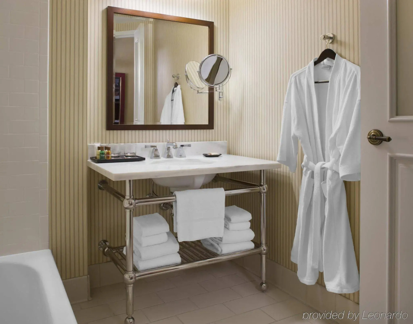 Sheraton Jacksonville Hotel