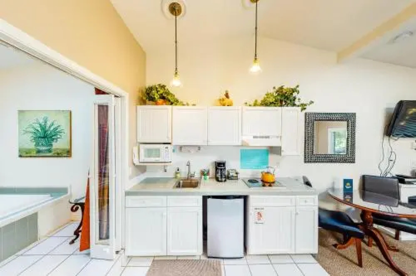 Sandals Inn | SPA Suite