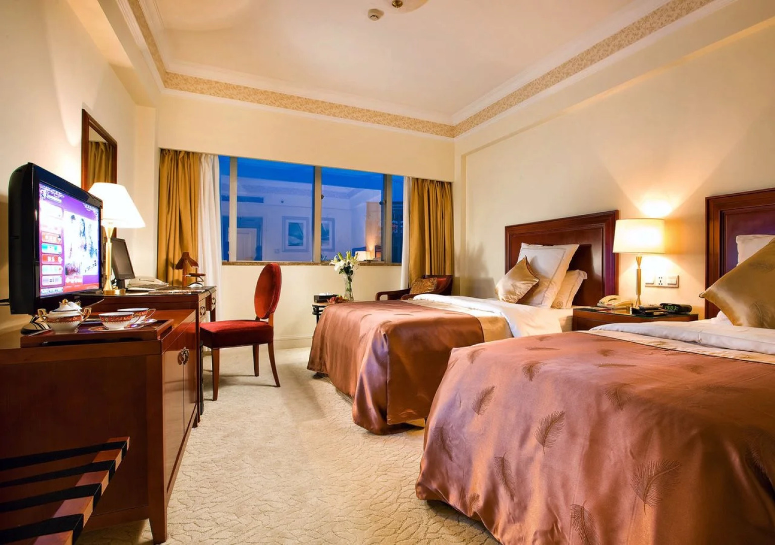 Jiaxing Sunshine Hotel