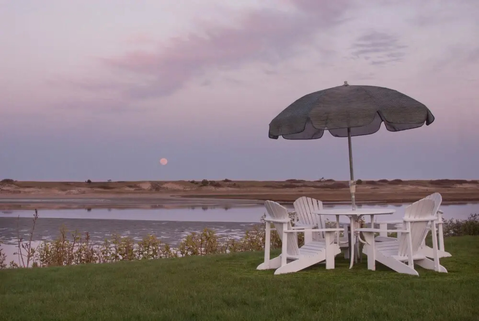 The Dunes on the Waterfront