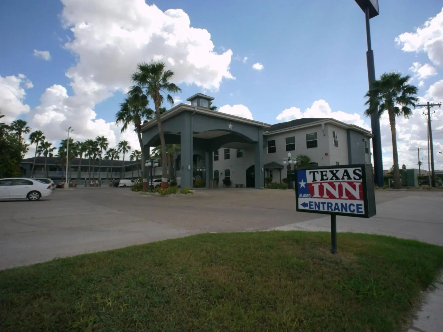 Super 8 Alamo/McAllen Area