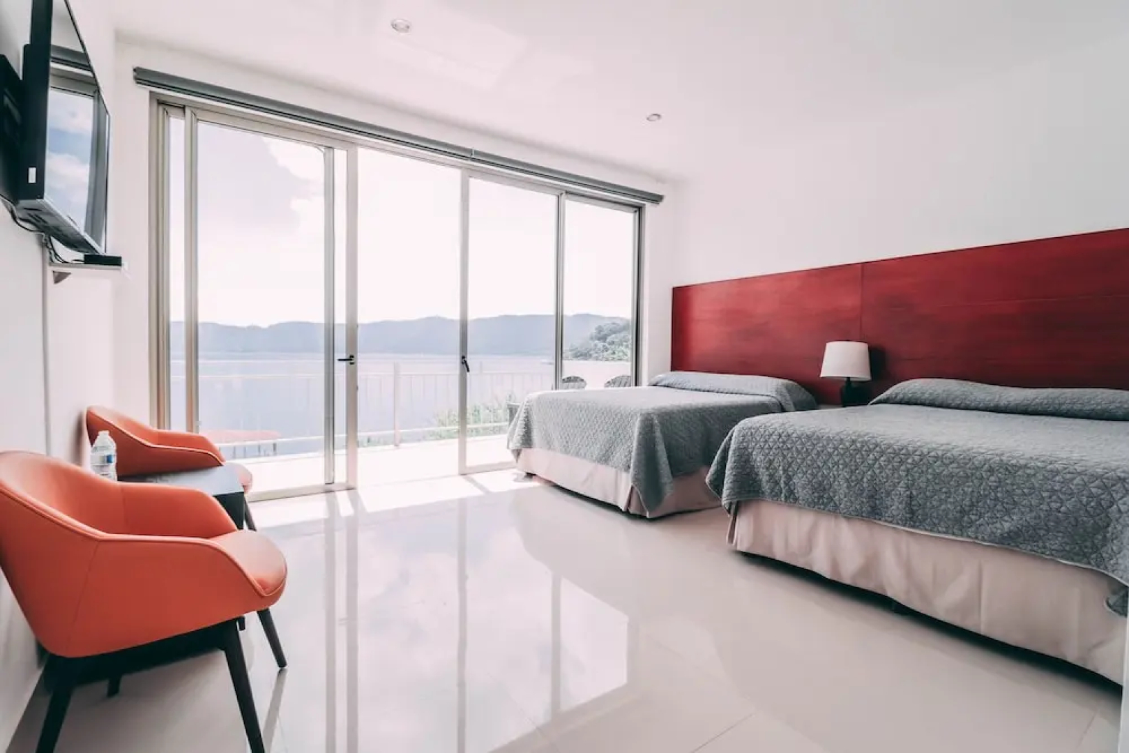 Equinoccio Hotel
